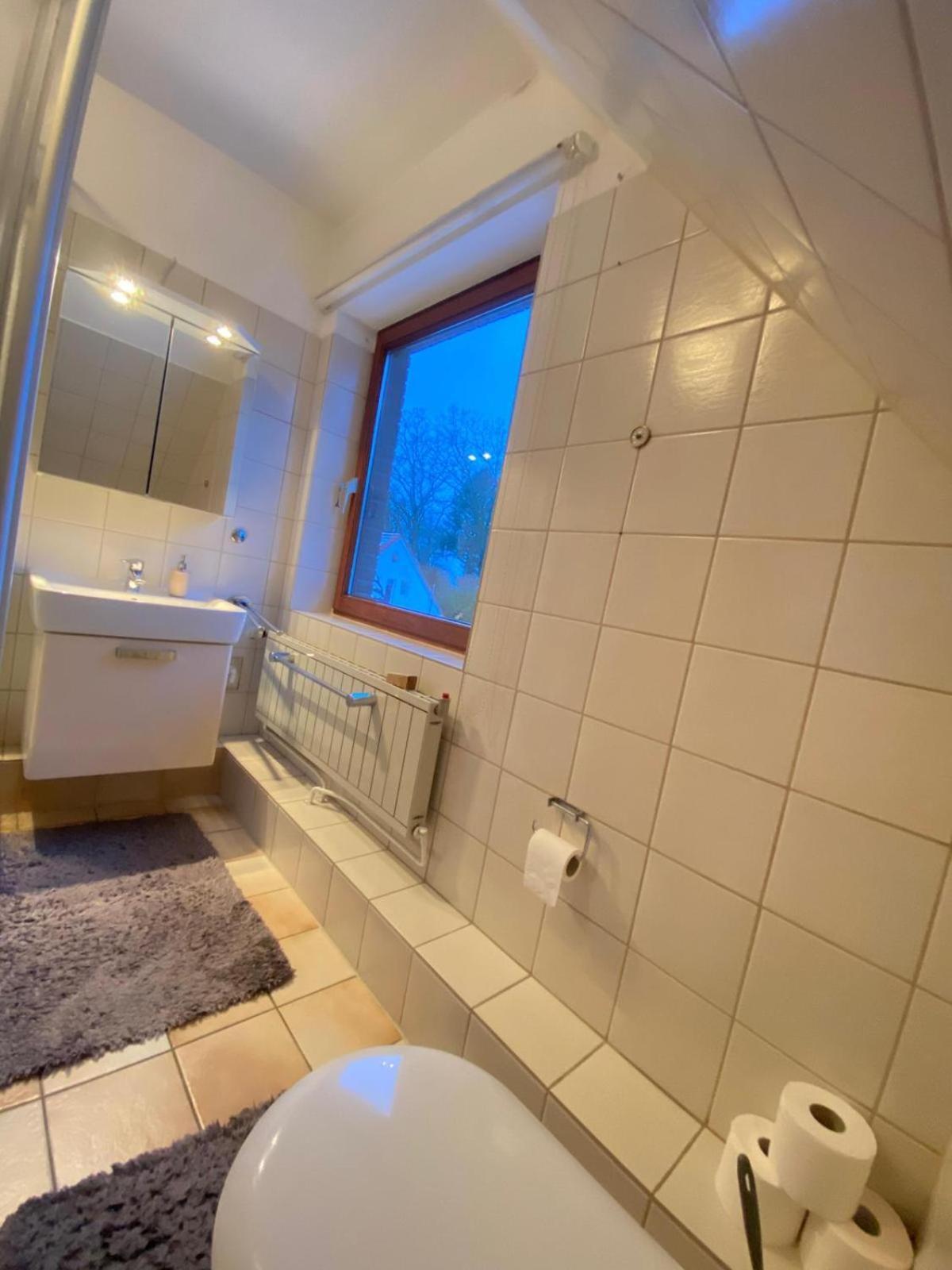 Gartenblick-Oase: Obergeschosswohnung In Hamburg Eksteriør bilde