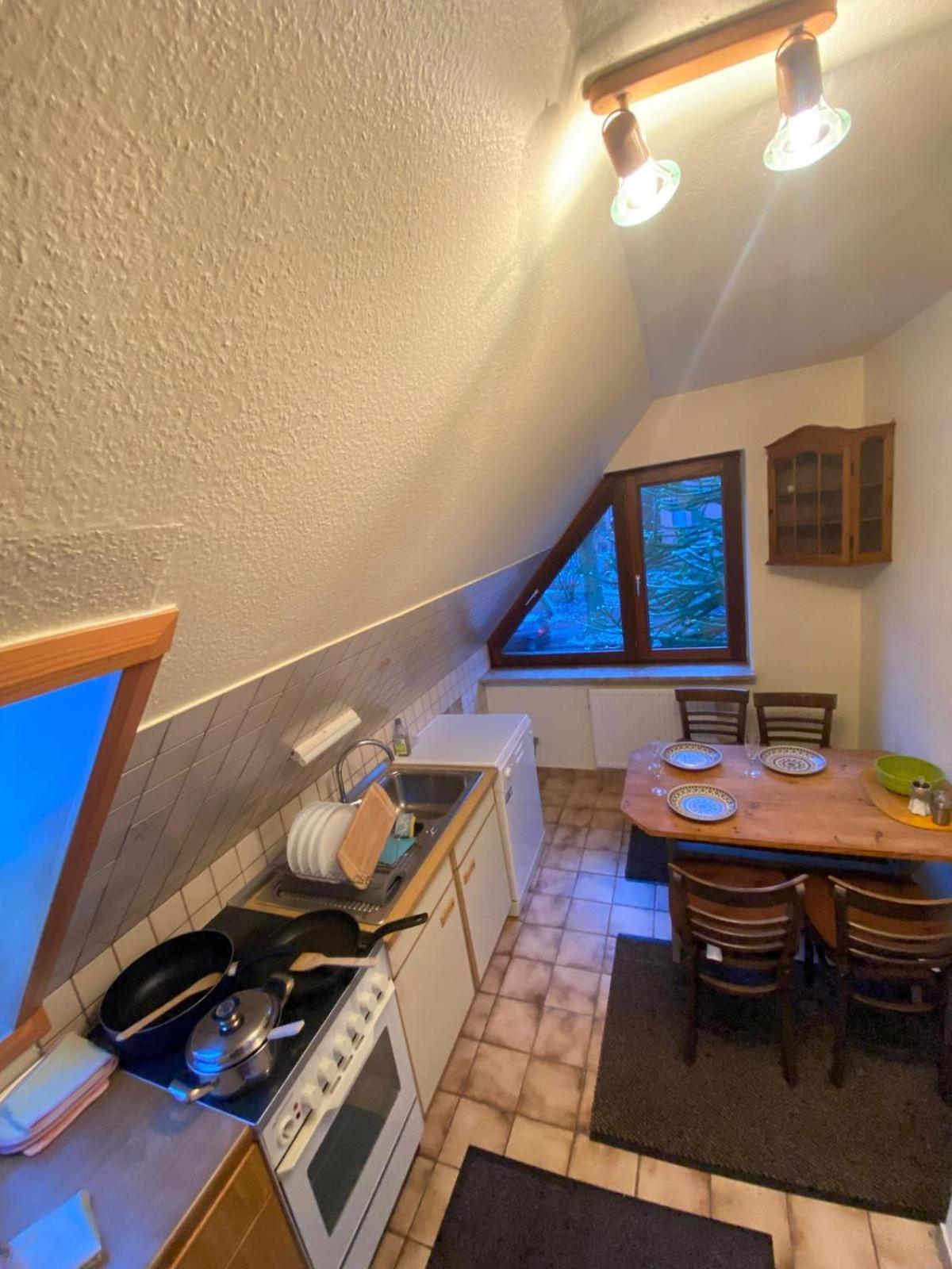 Gartenblick-Oase: Obergeschosswohnung In Hamburg Eksteriør bilde
